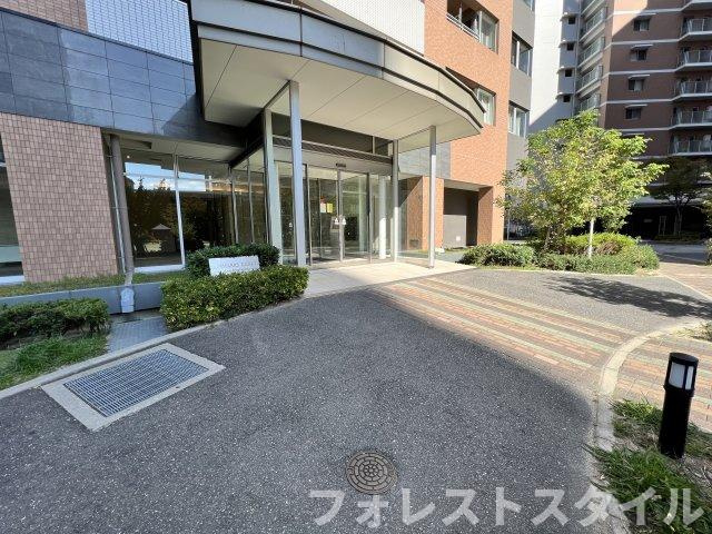 サンマークスだいにちルナタワーレジデンス（D棟）のエントランス