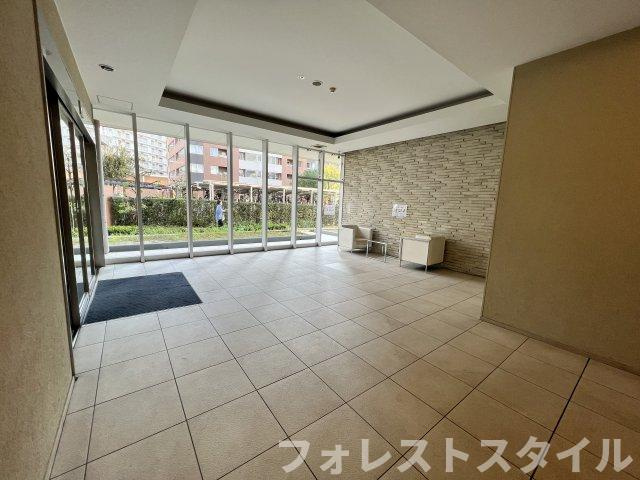 サンマークスだいにちサンタワーレジデンス（G棟）のエントランス