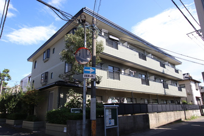 全１２住戸のマンションです