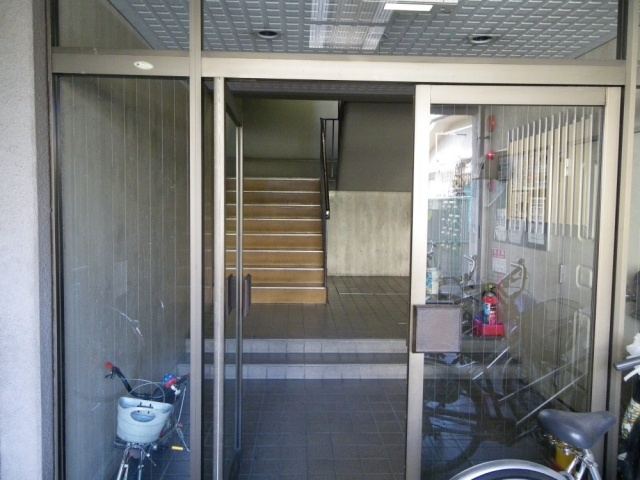 【エントランス】 | 大桐小谷マンション