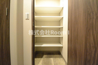 【玄関】 | ルフォンプログレ堺筋本町タワーレジデンス | 落ち着いた玄関です