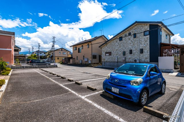 ソレーユ　Dの駐車場