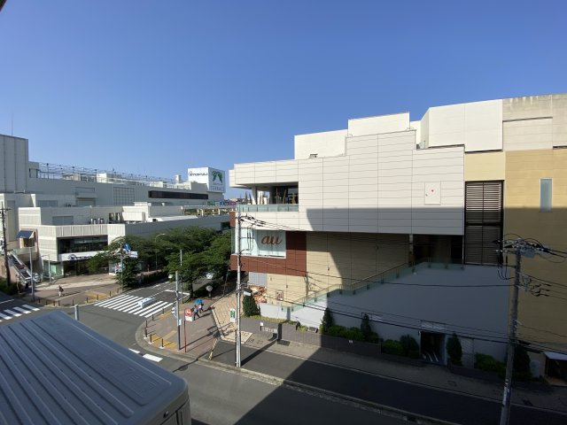 たまプラーザTERRACEを望む