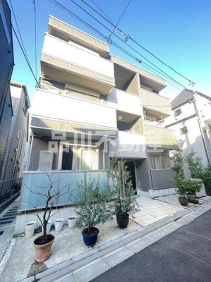 【外観】 | フィオリトゥーラ | 外はこのようになっています