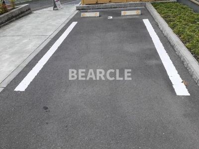 【駐車場】 | ディアコート洛東 | 車をお持ちの方に嬉しい駐車場付きの物件です