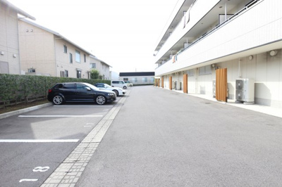 【駐車場】 | Daiyama Bld.
