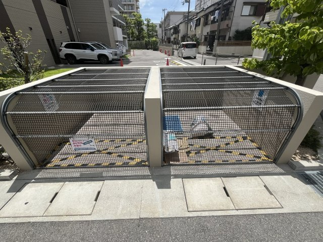 【その他共用部分】 | レゾナンス西宮北口 | ごみ置き場です
