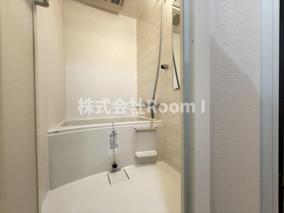 【浴室】 | Metrosa谷町六丁目North | お風呂で日々の疲れを落としましょう