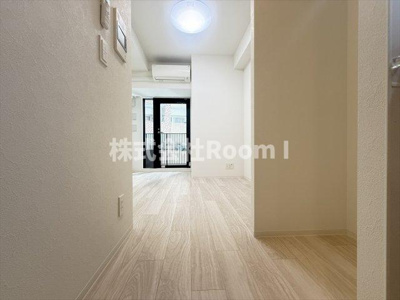 【居間・リビング】 | Metrosa谷町六丁目North | 居間です