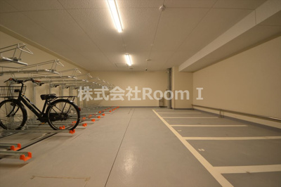 【その他共用部分】 | Metrosa谷町六丁目North | 駐輪場