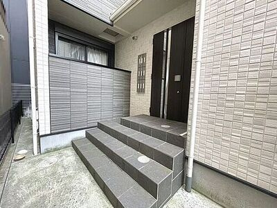 【エントランス】 | 2016年建築！大阪市港区の一棟収益物件