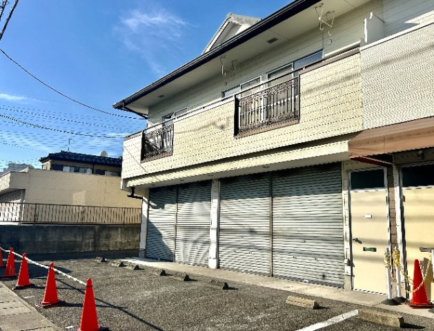 黒沢台島田店舗（西側）
