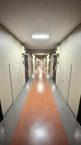アバクス立川のロビー