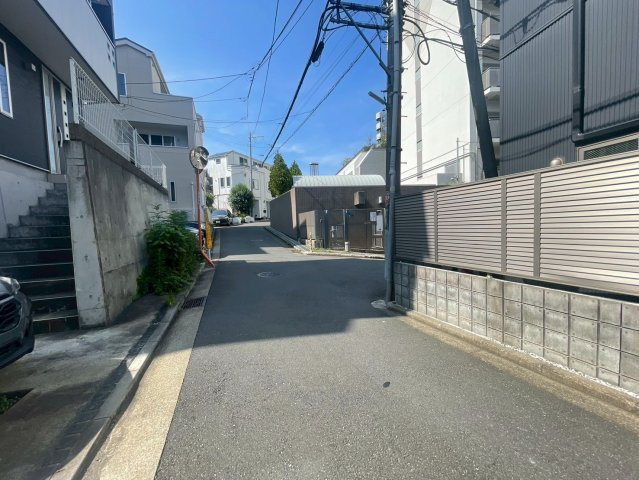 『西横浜駅』横浜市西区藤棚町2丁目 新築戸建て【仲介手数料無料】カースペース2台