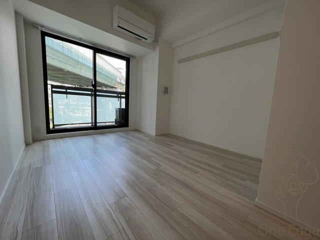 S-RESIDENCE福島玉川Tresの居間・リビング