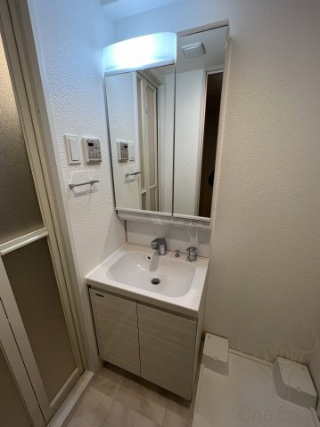 S-RESIDENCE福島玉川Tresの独立洗面台