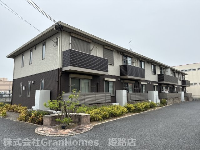 シュシュしらかしの外観