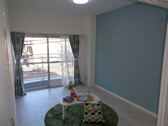 【居間・リビング】