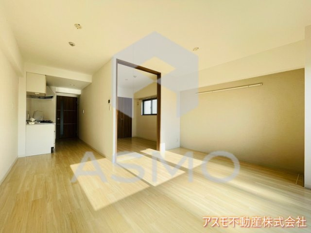 【居間・リビング】 | LocoHouse阿倍野 | 同マンション別部屋　参考写真