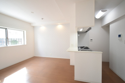 【居間・リビング】 | ラウレア元塩町