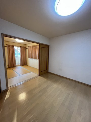 【居間・リビング】 | シュロス北島