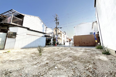 【外観】 | 伏見区竹田七瀬川町　注文住宅　建築条件なし　土地 | 交通が便利で大変助かります！近鉄・地下鉄『竹田駅』まで徒歩約8分でアクセス。京阪沿線にもアクセス可能ですので通勤・通学に便利な立地です。