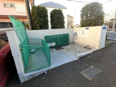 【その他共用部分】 | 保土ヶ谷西パークホームズ | 敷地内ゴミ置き場です。