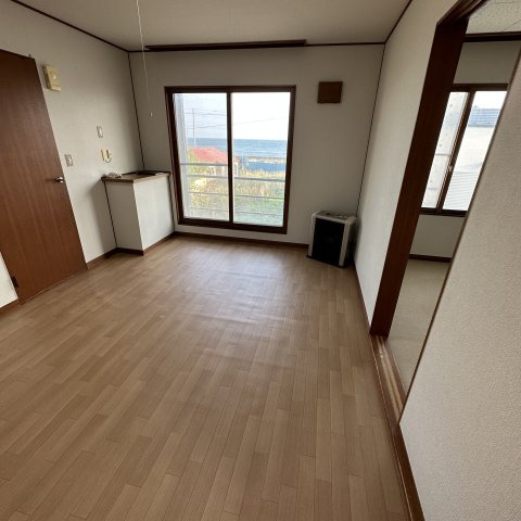 コーポジョイフルの居間・リビング