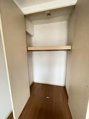 【収納】 | ピュアドームエクセレント高宮 | 別号室の写真になります。現況優先。