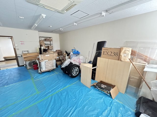 岸田ビルの内装