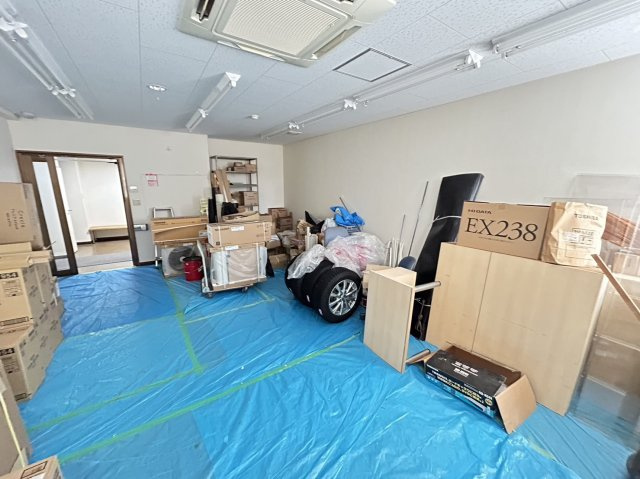 岸田ビルの内装