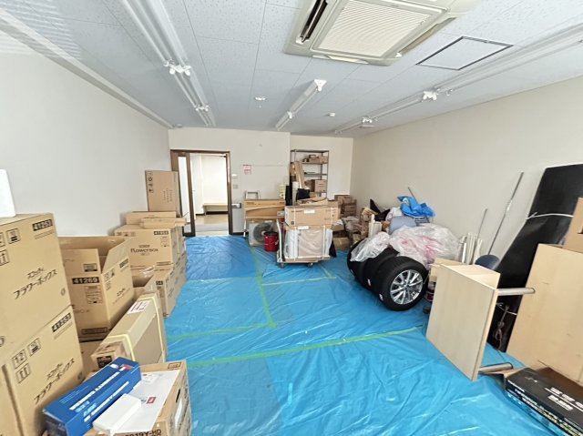 岸田ビルの内装