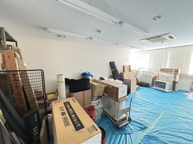 岸田ビルの内装