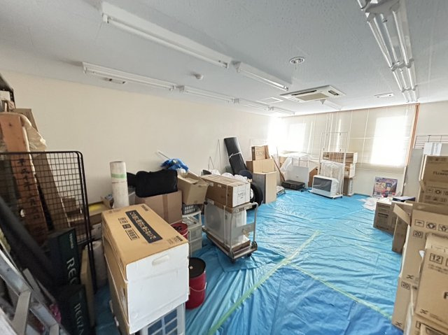 岸田ビルの内装