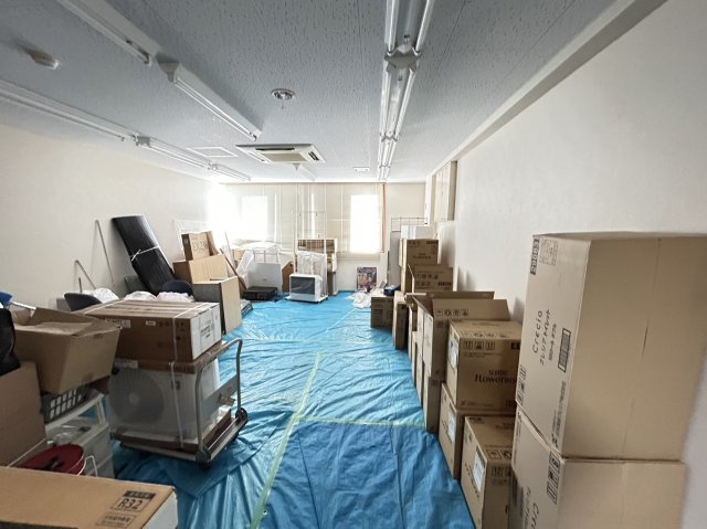 岸田ビルの内装