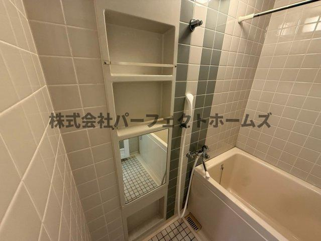 グランパティオ山之手の浴室|コンパクトで使いやすいお風呂です