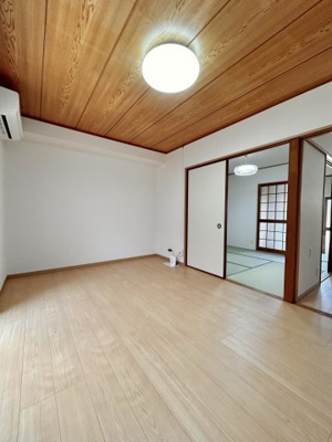 【洋室】 | マンションあけぼの