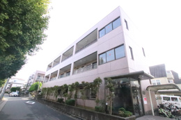 ファミールパレスの画像