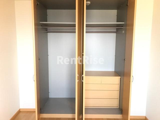 ジョイ コート|クローゼット（北洋間）