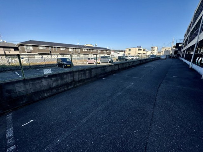 【駐車場】 | グローバル伸和