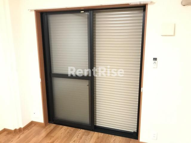 フォレスト宮西|シャッター