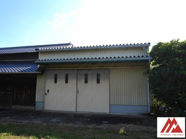 大刀洗町栄田　古屋付土地の外観