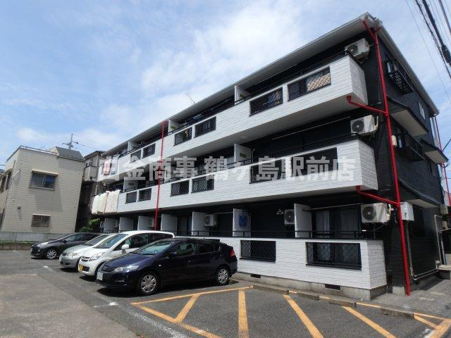 ポルシェ鶴ヶ島の外観