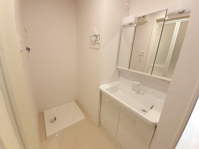 【洗面所】 | グロリアス丸野