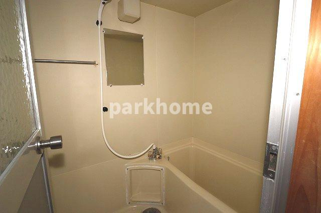 サンハイツの浴室|コンパクトで使いやすいお風呂です