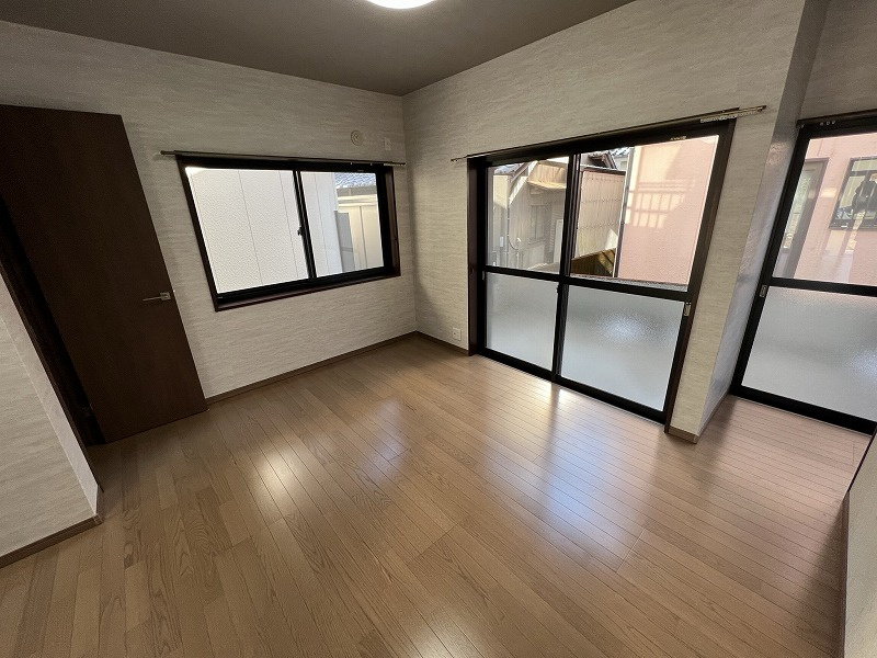 福井町　中古戸建の居間・リビング