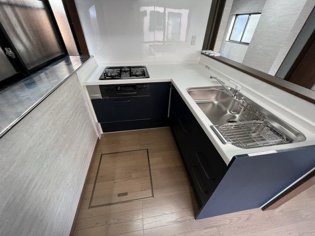 福井町　中古戸建のキッチン|きれいなキッチンです