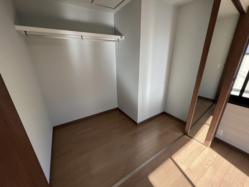 福井町　中古戸建の収納|２F北側洋室の収納です