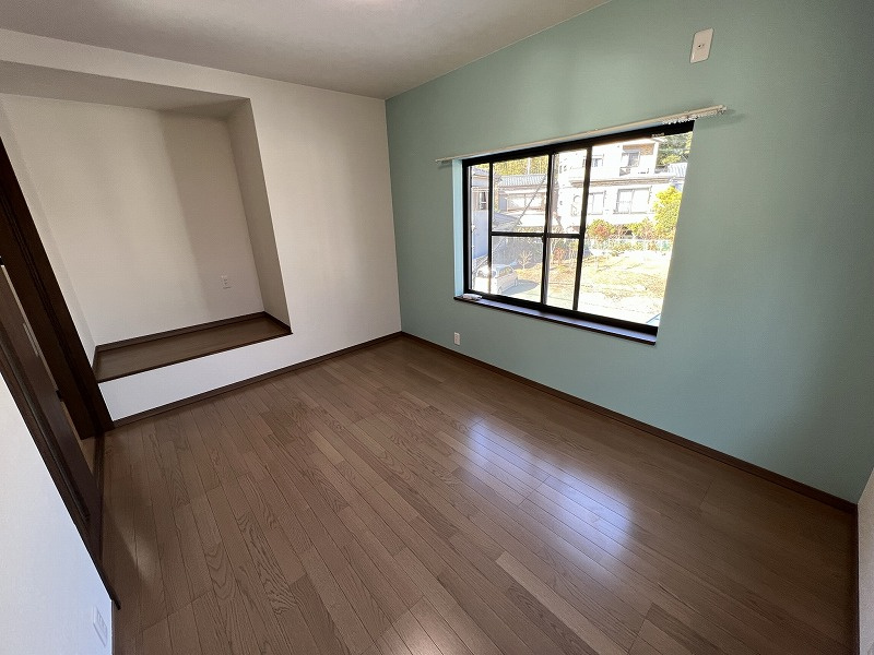 福井町　中古戸建の洋室|使い勝手のいい洋室です