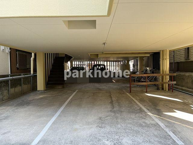 ハイツサンルートの駐車場|駐車場です